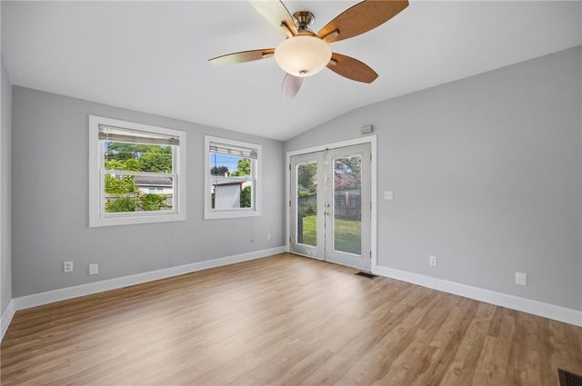 53 Woodman Park, Irondequoit, NY 14609
