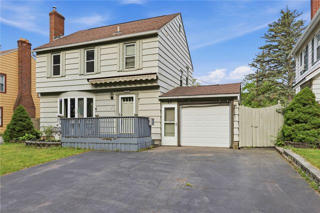 53 Woodman Park, Irondequoit, NY 14609