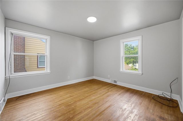 53 Woodman Park, Irondequoit, NY 14609