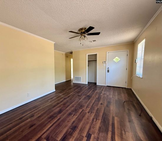 5834 Old Leesburg Road, Hopkins, SC 29061