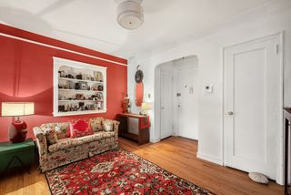 9437 SHORE Road E4, New York City, NY 11209