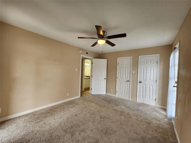 17401 Red Oak Drive 100, Houston, TX 77090