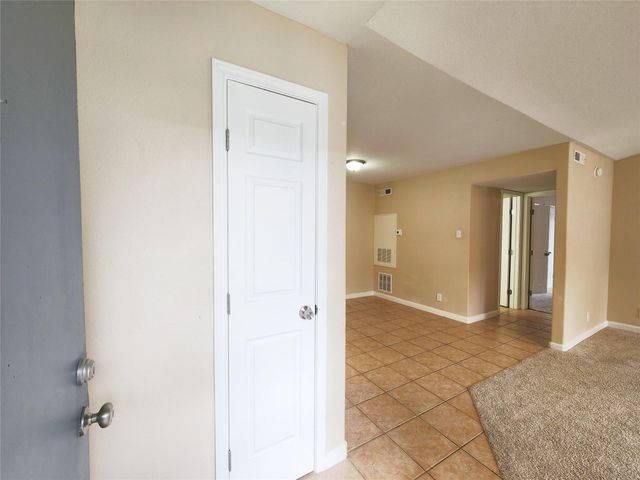 17401 Red Oak Drive 100, Houston, TX 77090