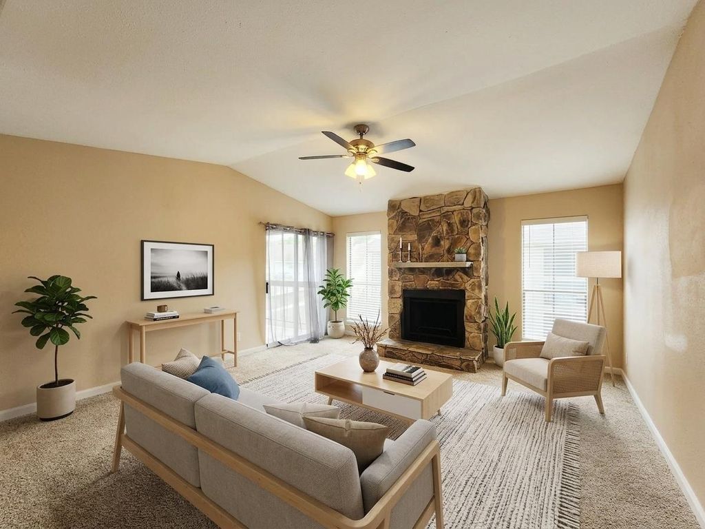 17401 Red Oak Drive 100, Houston, TX 77090