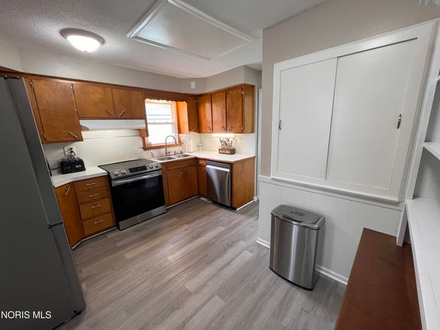 2026 Kensington Road, Toledo, OH 43607