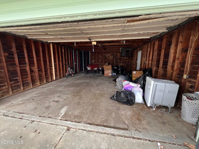 2026 Kensington Road, Toledo, OH 43607