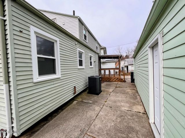 2026 Kensington Road, Toledo, OH 43607