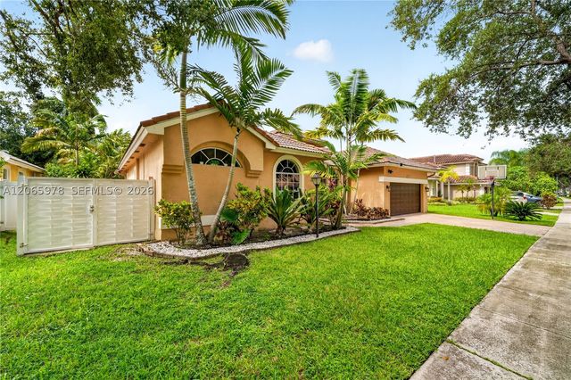 12617 NW 23rd St, Pembroke Pines, FL 33028