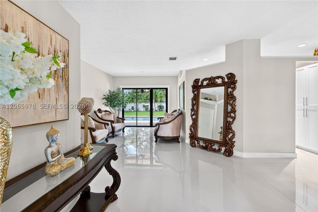 12617 NW 23rd St, Pembroke Pines, FL 33028