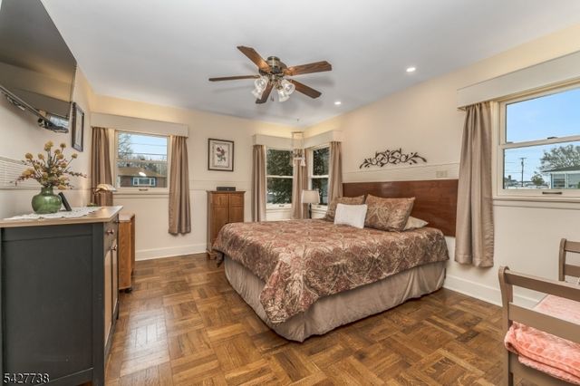 106 Liggett Blvd, Pohatcong Twp., NJ 08865