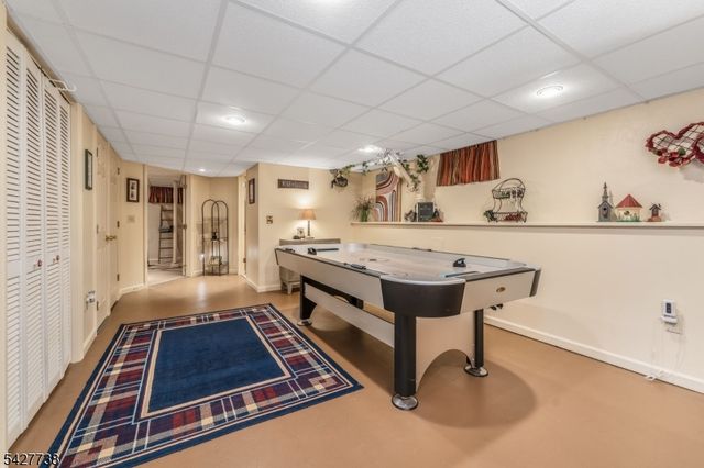106 Liggett Blvd, Pohatcong Twp., NJ 08865