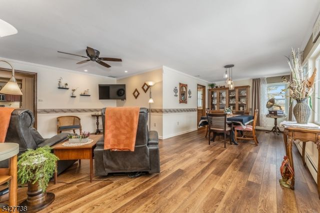 106 Liggett Blvd, Pohatcong Twp., NJ 08865