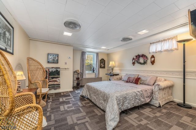 106 Liggett Blvd, Pohatcong Twp., NJ 08865
