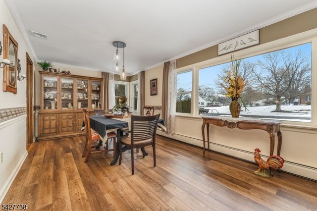 106 Liggett Blvd, Pohatcong Twp., NJ 08865