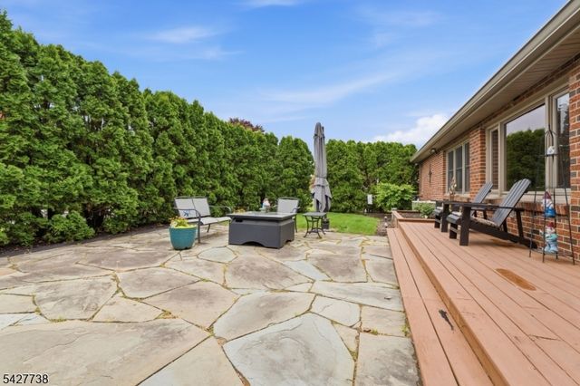 106 Liggett Blvd, Pohatcong Twp., NJ 08865