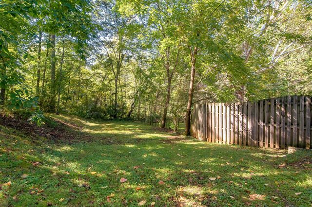 1016 Swift Dr Apt A, Clarksville, TN 37040