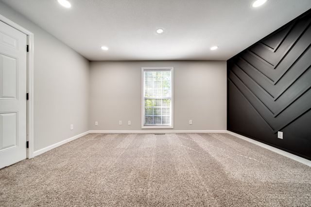 1016 Swift Dr Apt A, Clarksville, TN 37040