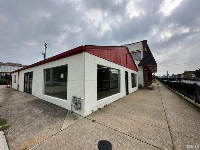 322 W 3rd Street, Bloomington, IN 47404