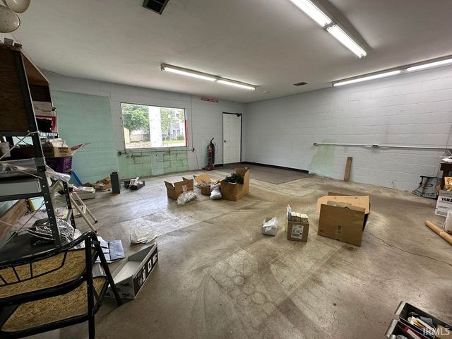 322 W 3rd Street, Bloomington, IN 47404