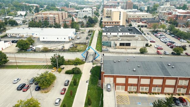 322 W 3rd Street, Bloomington, IN 47404