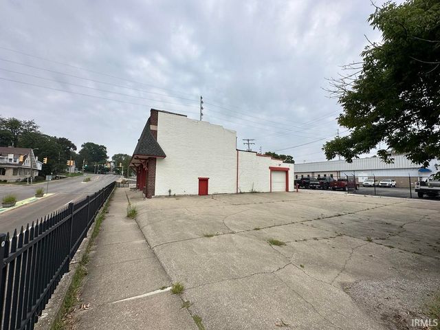 322 W 3rd Street, Bloomington, IN 47404