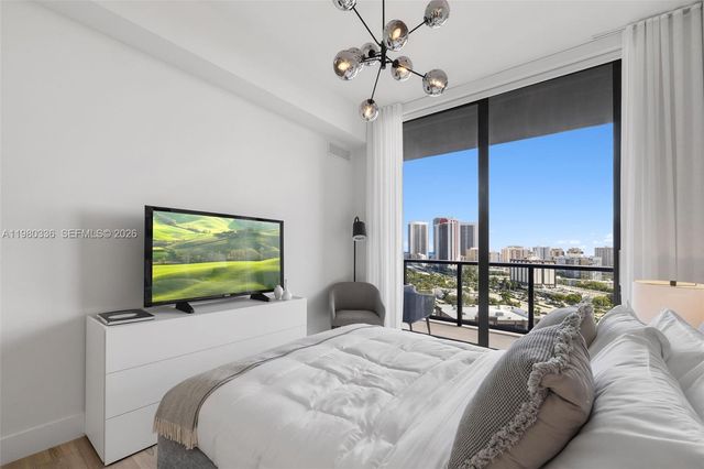 101 Diplomat Pkwy 2108, Hallandale Beach, FL 33009