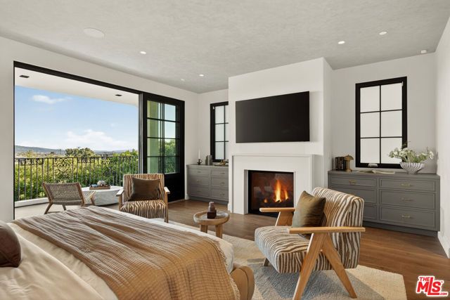 461 26th Street, Manhattan Beach, CA 90266