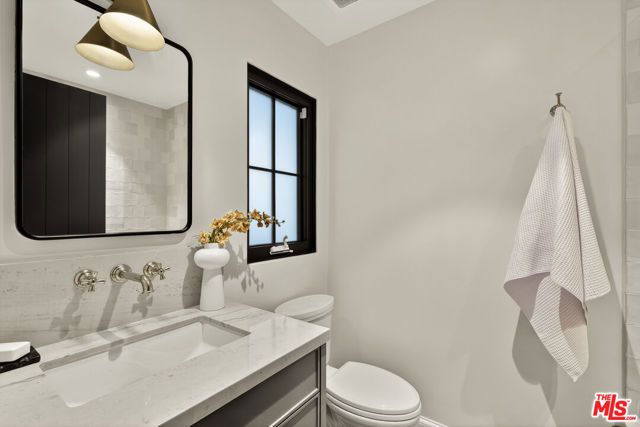 461 26th Street, Manhattan Beach, CA 90266