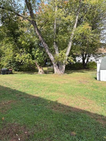 1 High Street 3, Grafton, MA 01536