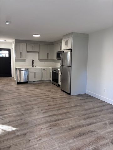 1 High Street 3, Grafton, MA 01536