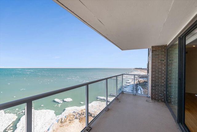 1616 Sheridan Road 8F, Wilmette, IL 60091