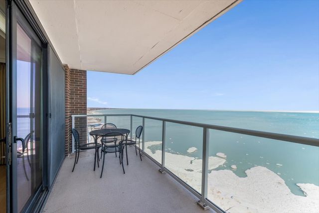 1616 Sheridan Road 8F, Wilmette, IL 60091