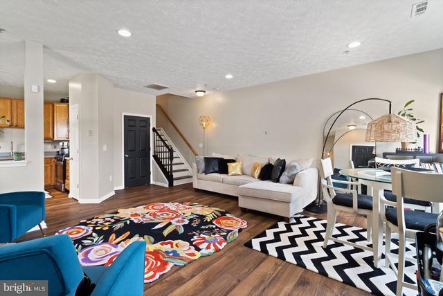 8049 BROOKSTONE CT, Severn, MD 21144