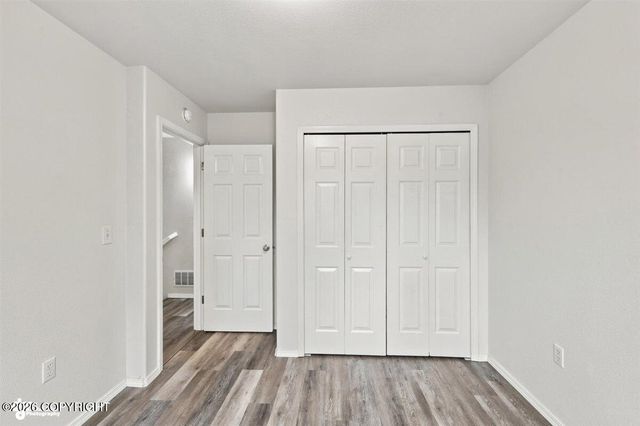 393 S Vickie Circle, Palmer, AK 99645