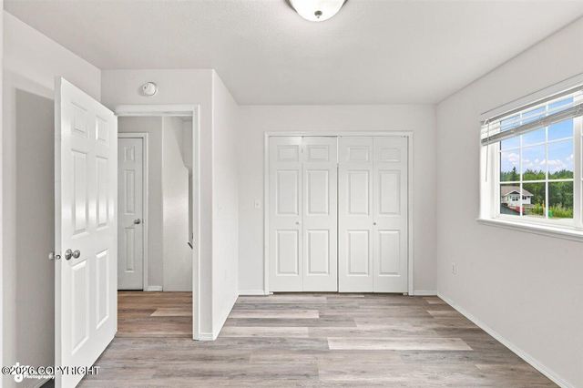 393 S Vickie Circle, Palmer, AK 99645