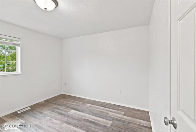 393 S Vickie Circle, Palmer, AK 99645