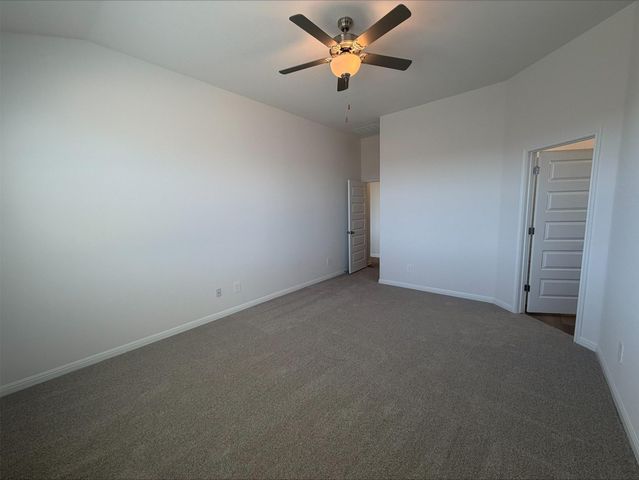 201 Divisadero DR, Hutto, TX 78634