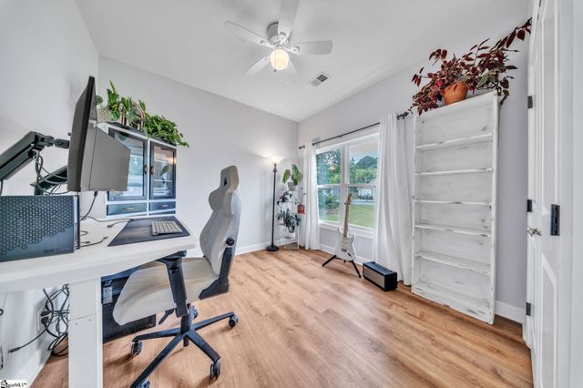 118 W Belvedere Road, Greenville, SC 29605