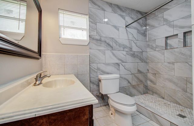 3620 Easy Street, Houston, TX 77026