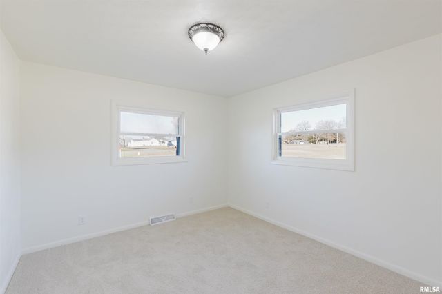 17666 Highway 37 Route, West Frankfort, IL 62896