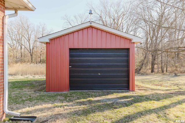 17666 Highway 37 Route, West Frankfort, IL 62896