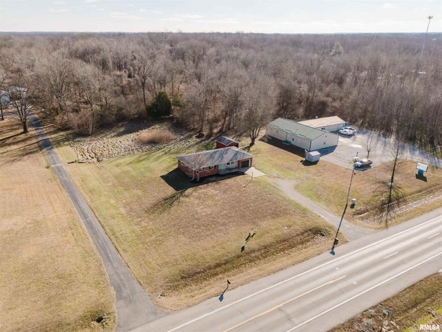 17666 Highway 37 Route, West Frankfort, IL 62896