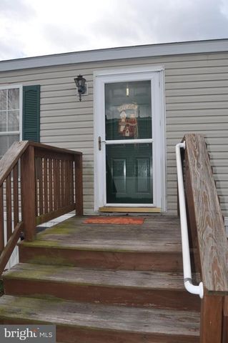 10 SIDING LN, Millersburg, PA 17061