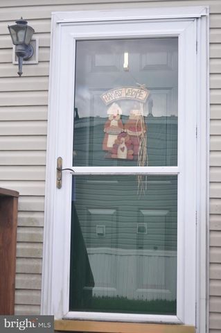 10 SIDING LN, Millersburg, PA 17061