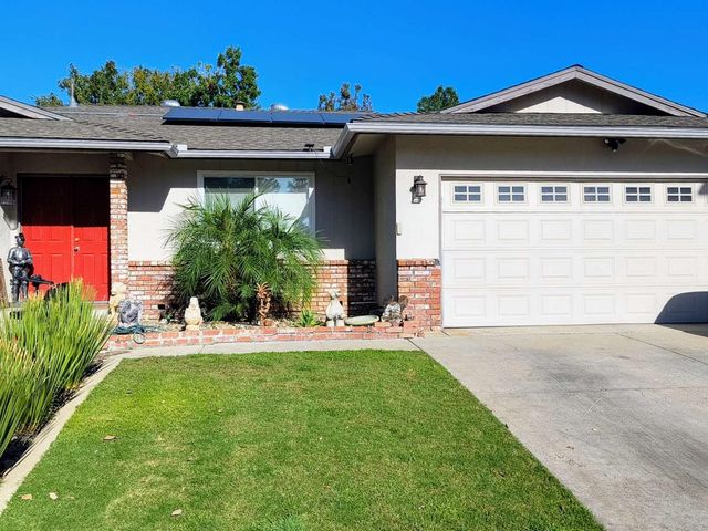 6808 N Chance Avenue, Fresno, CA 93710