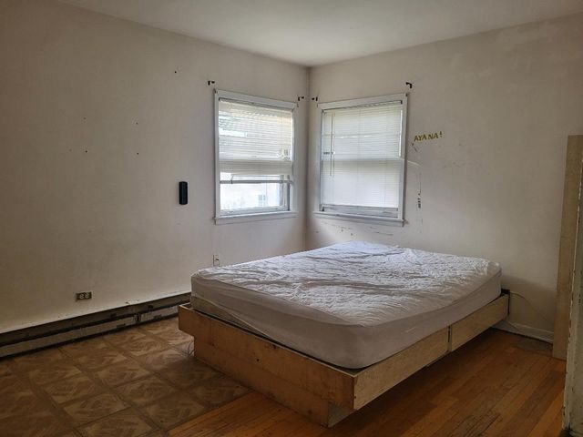 3512 warren Avenue 5, Bellwood, IL 60104