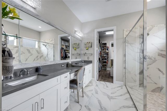 9351 Montelanico LOOP, Naples, FL 34119