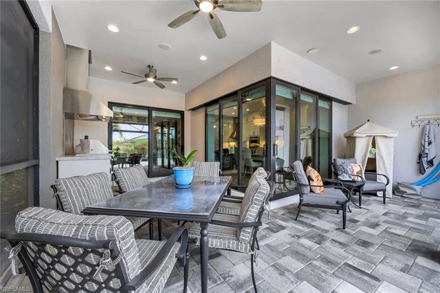 9351 Montelanico LOOP, Naples, FL 34119