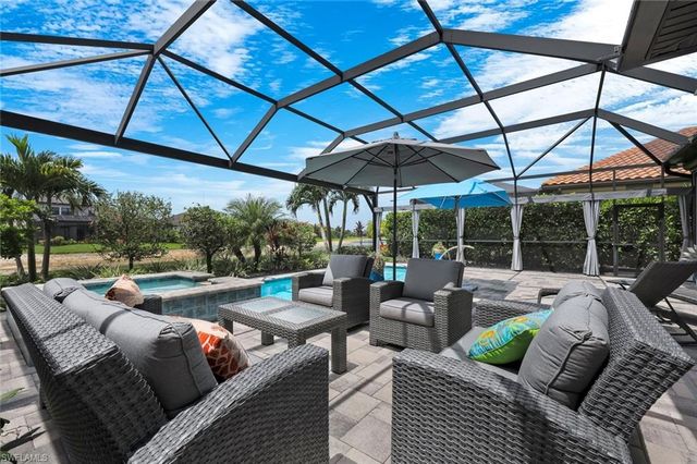9351 Montelanico LOOP, Naples, FL 34119