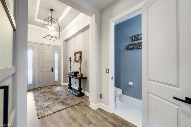 9351 Montelanico LOOP, Naples, FL 34119